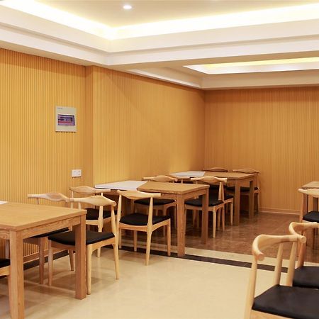 Greentree Inn Xinjiang Fukang Fukang Business Hotel Changji Bagian luar foto