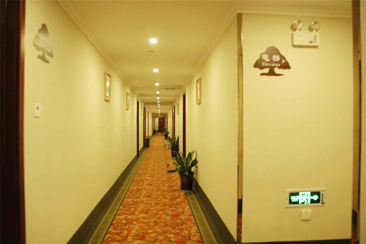 Greentree Inn Xinjiang Fukang Fukang Business Hotel Changji Bagian luar foto