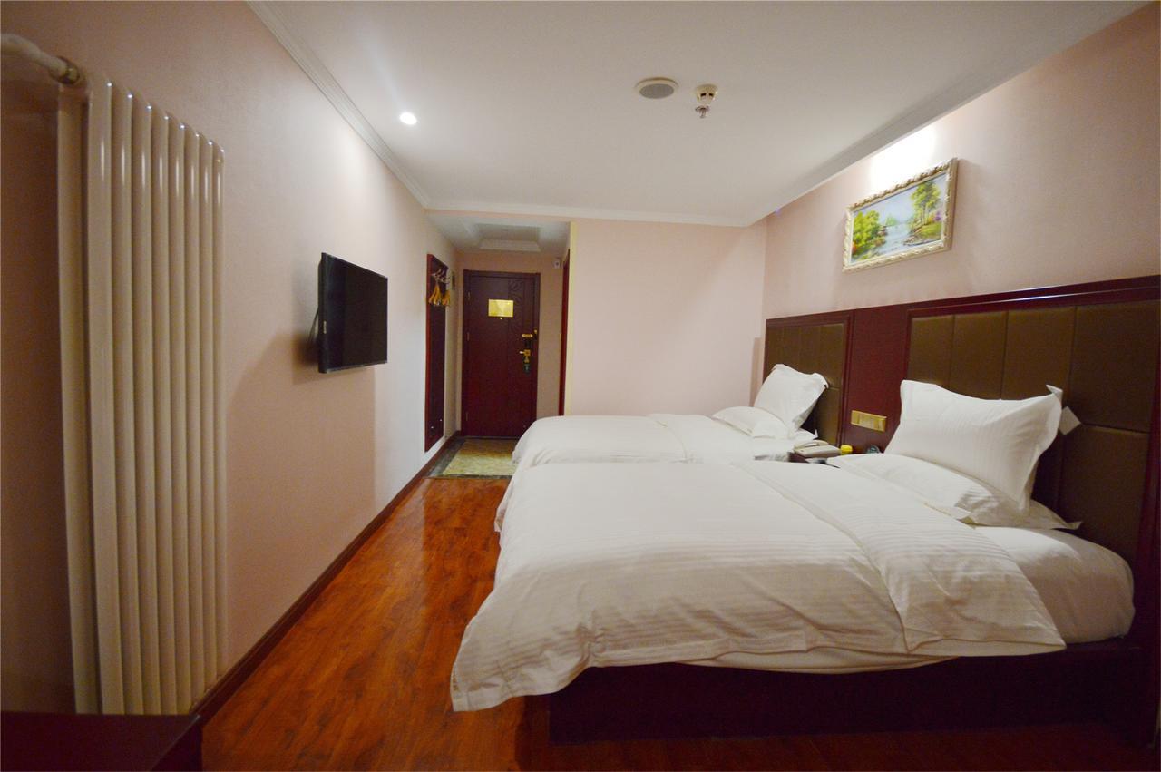 Greentree Inn Xinjiang Fukang Fukang Business Hotel Changji Bagian luar foto