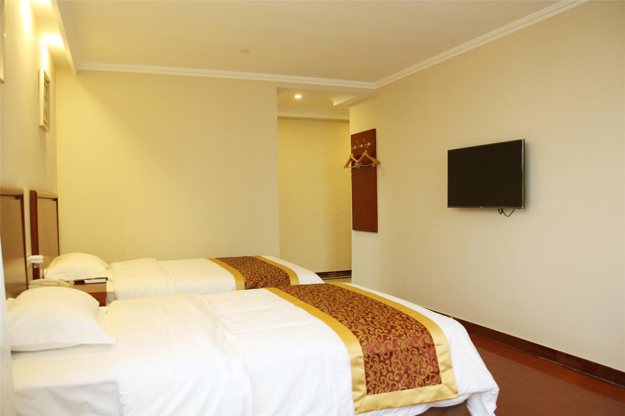 Greentree Inn Xinjiang Fukang Fukang Business Hotel Changji Bagian luar foto
