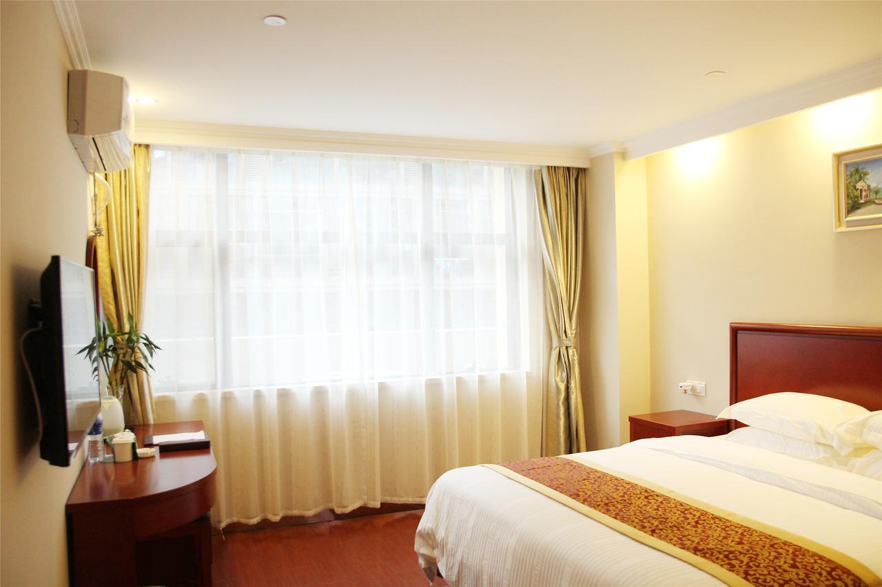 Greentree Inn Xinjiang Fukang Fukang Business Hotel Changji Bagian luar foto