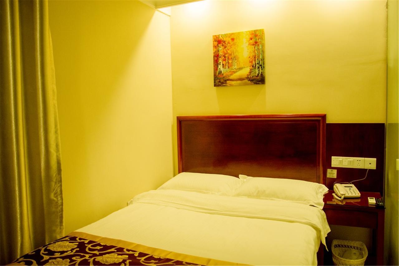 Greentree Inn Xinjiang Fukang Fukang Business Hotel Changji Bagian luar foto