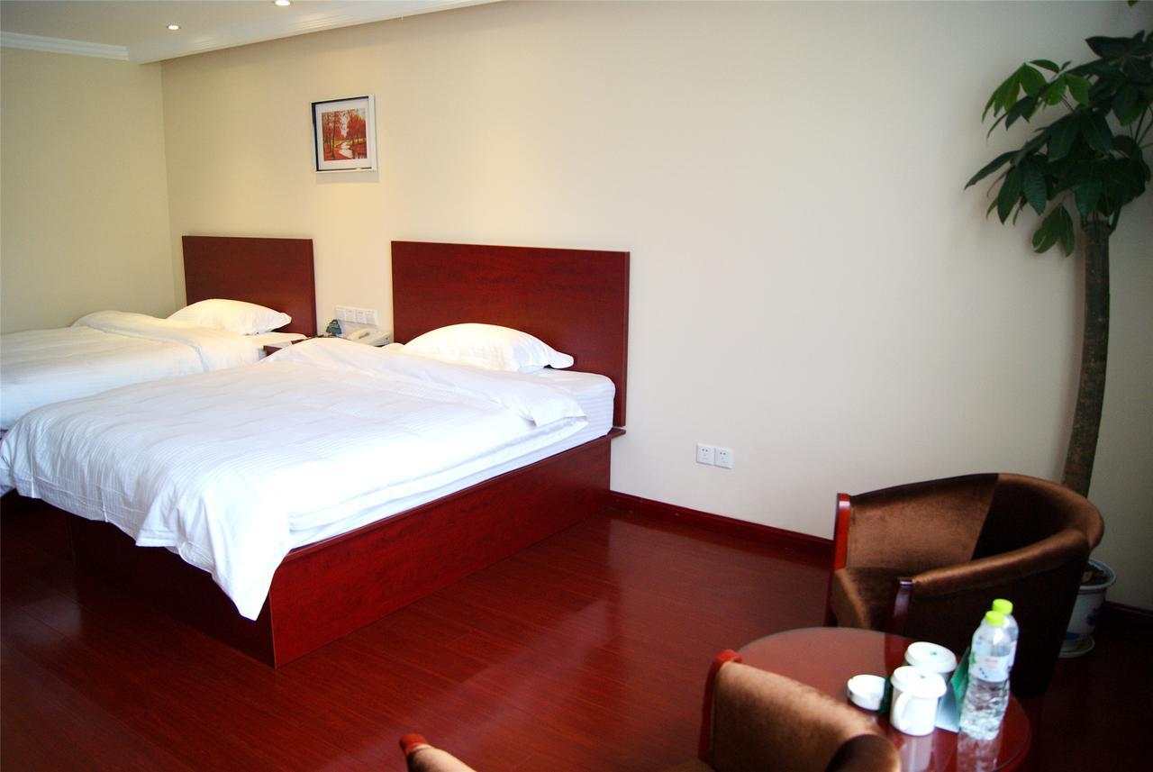 Greentree Inn Xinjiang Fukang Fukang Business Hotel Changji Bagian luar foto
